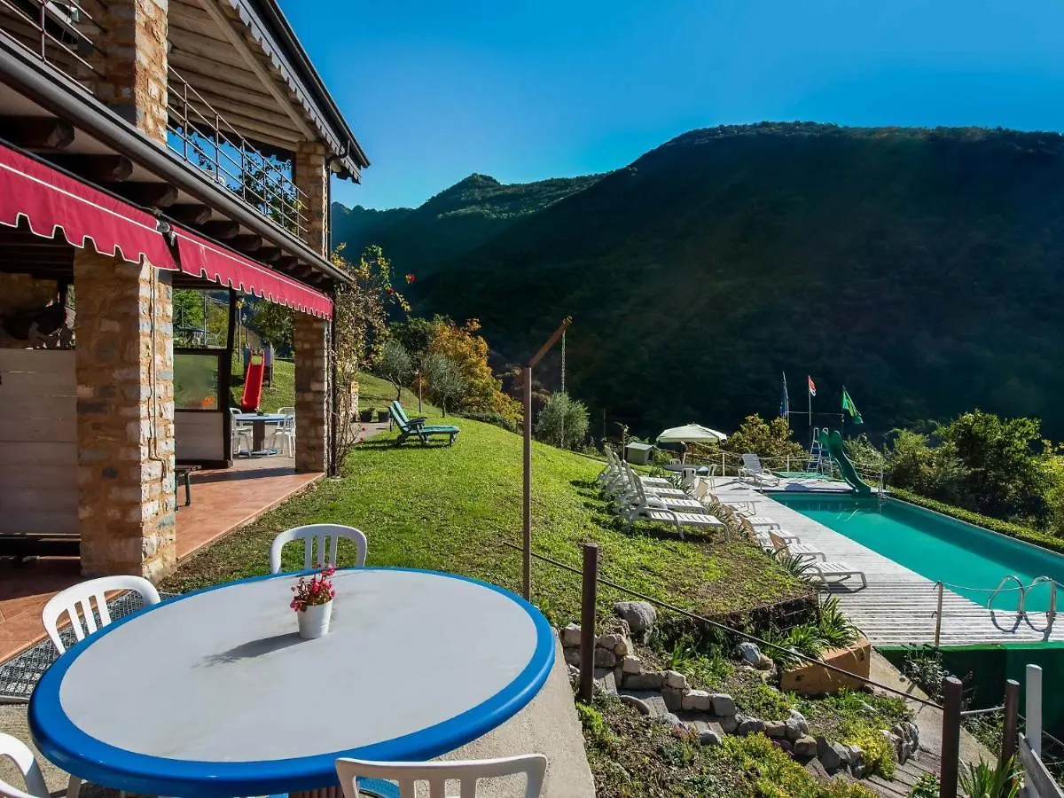 Beautiful Chalet With Swimming Pool In Lombardy